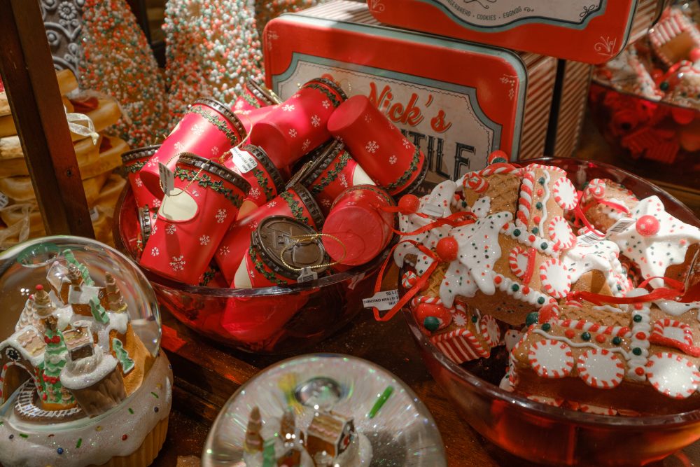 Coffee cup and gingerbread ornaments at Tinseltown.