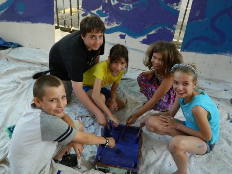 Tween taggers and a mural unveiling