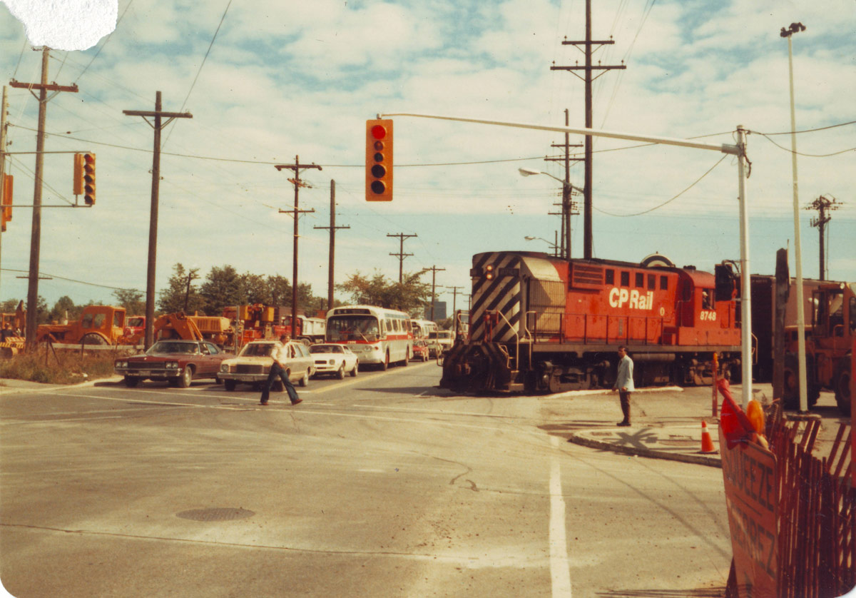 Train crossing at Holland Avenue and Scott Street on September 7, 1979. Photos courtesy of Bruce Chapman