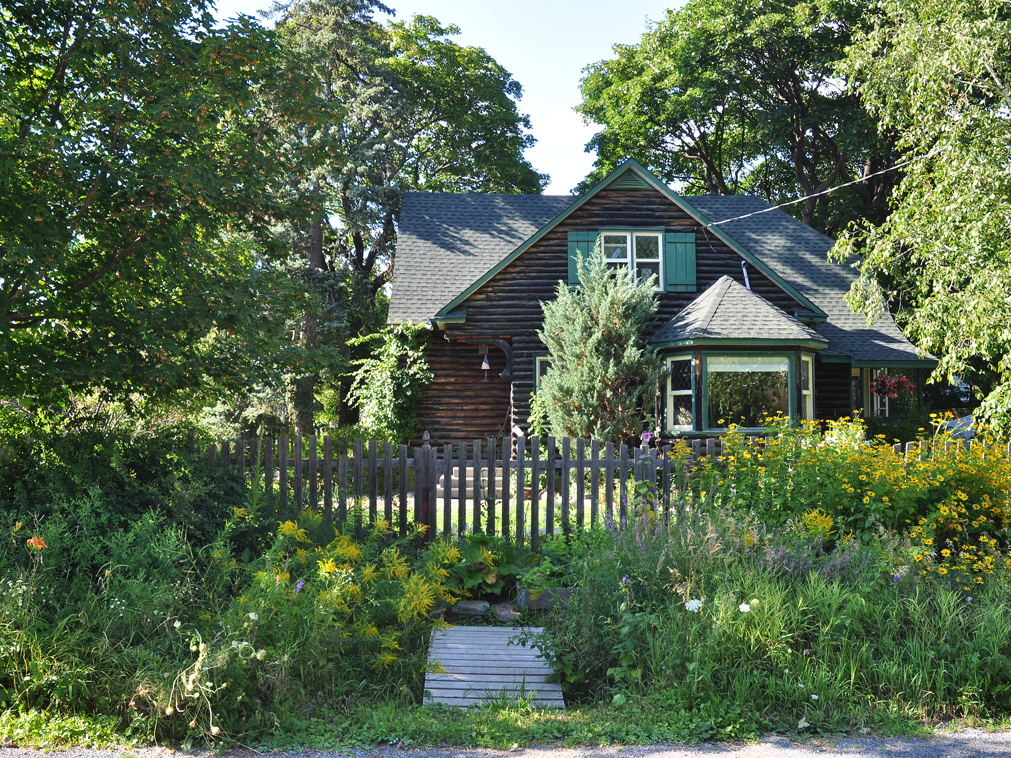 kiki】house on the hill 2024ss S/STee kiki】house on the hill