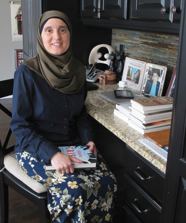 Monia Mazigh is an author and human rights activist, and also reviews economics books for Radio-Canada.